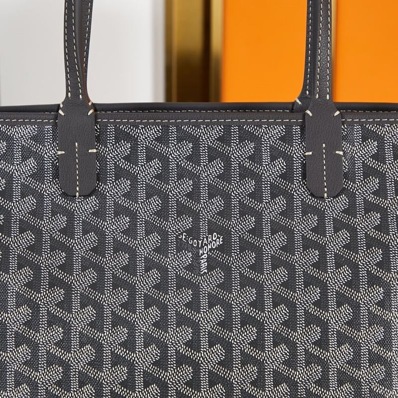 Goyard Shopping Bags